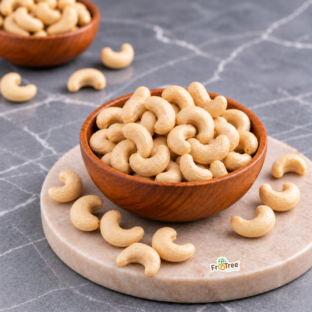 CASHEW NUTS  320 (500 G)