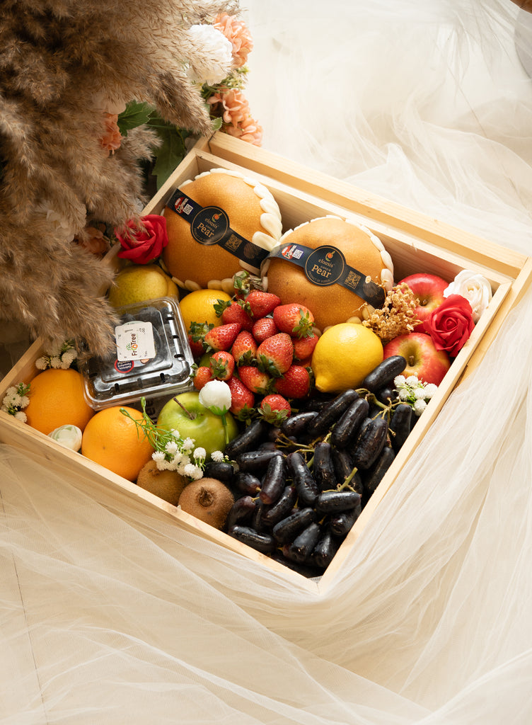 Exotic hamper